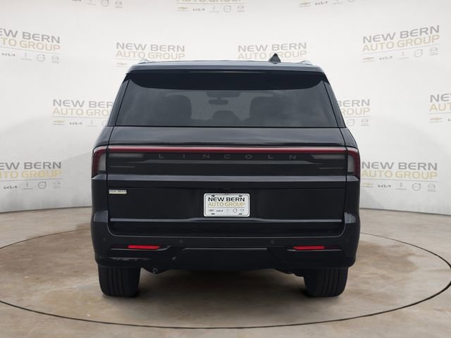 New 2026 Lincoln Navigator L Reserve image 4