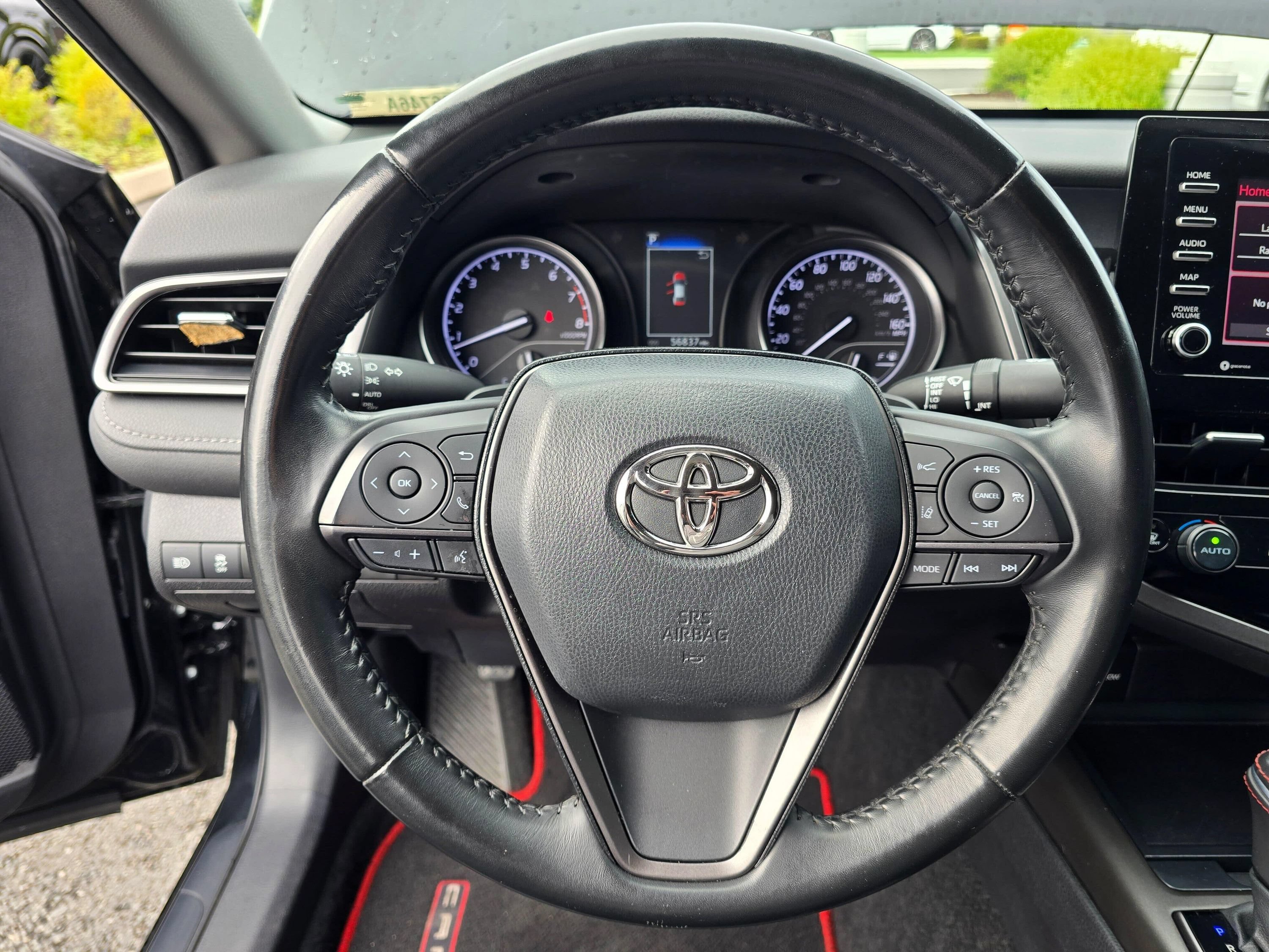 Used 2022 Toyota Camry SE w/ TRD Appearance Package (TMS) FWD image 13