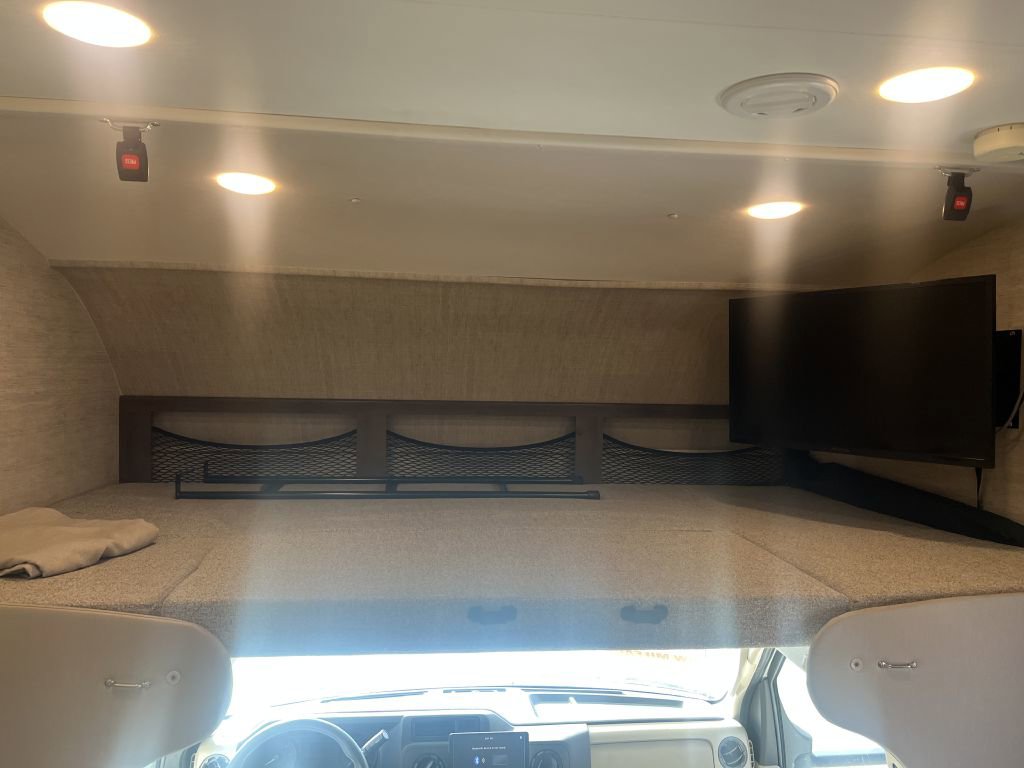 Used 2022 Ford E-450 and Econoline 450 Super Duty w/ Motorhome Prep Package image 42