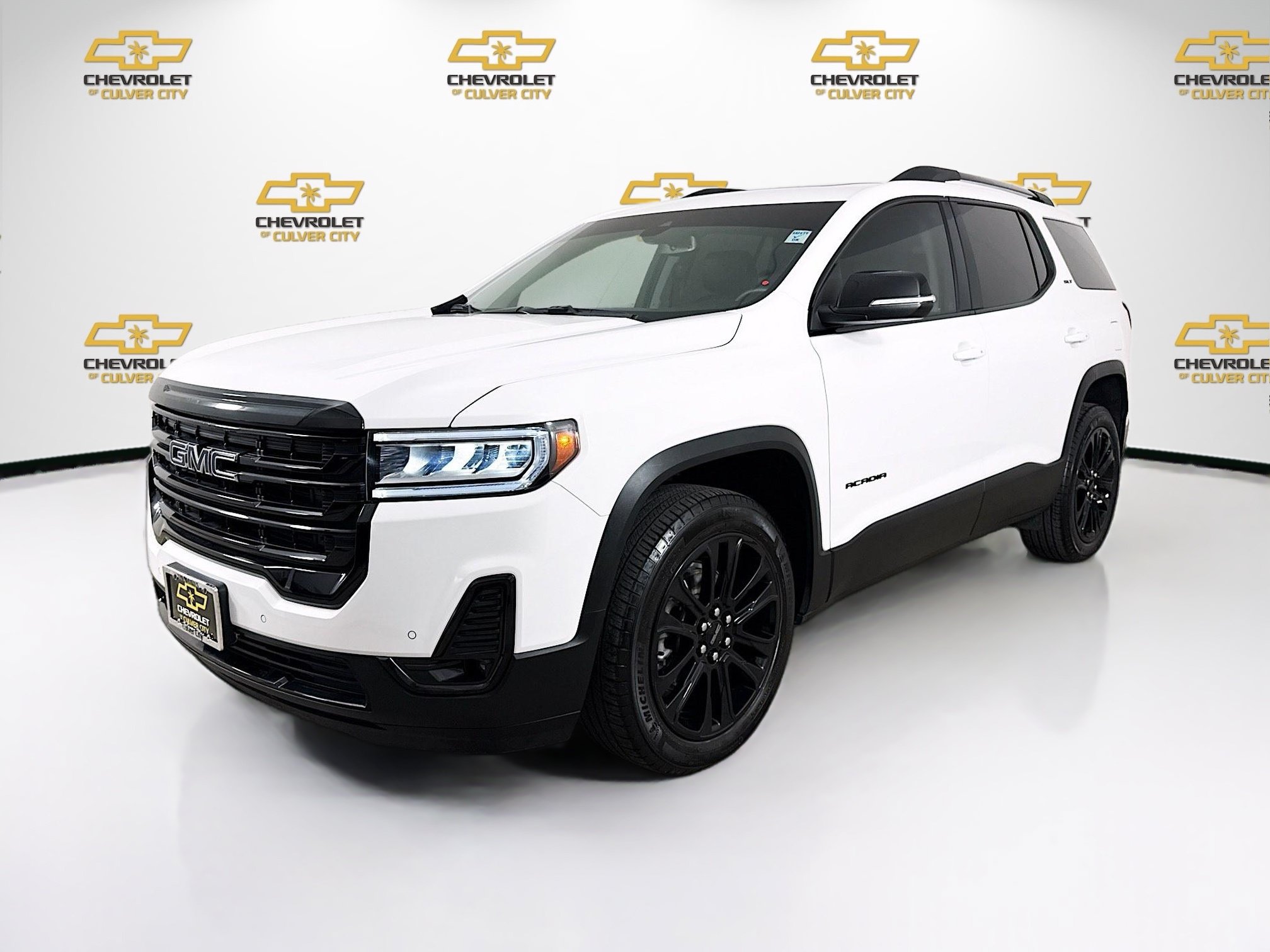 Used 2023 GMC Acadia SLT w/ Elevation Edition AWD/4WD image 4