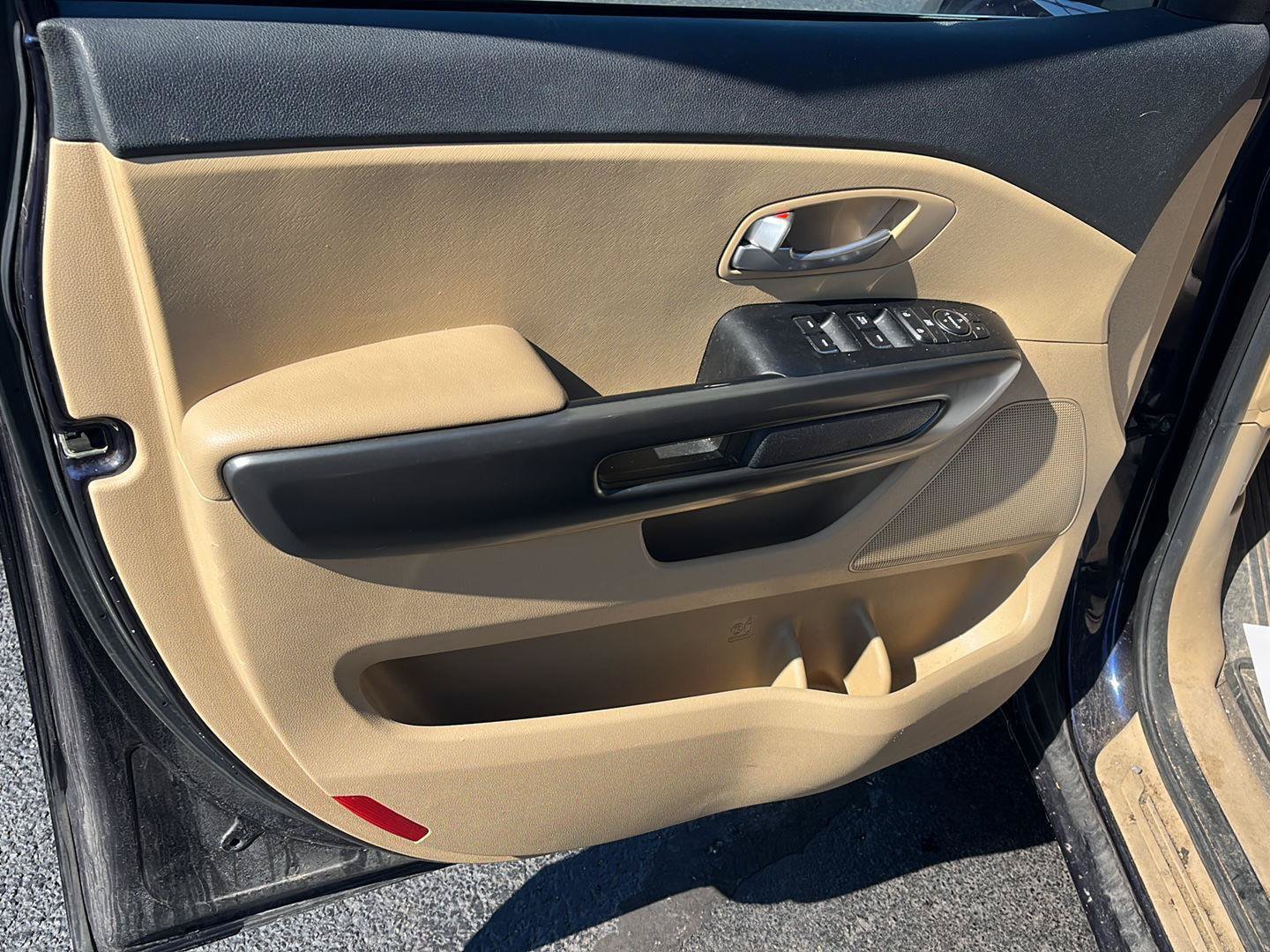 Used 2019 Kia Sedona LX FWD image 18