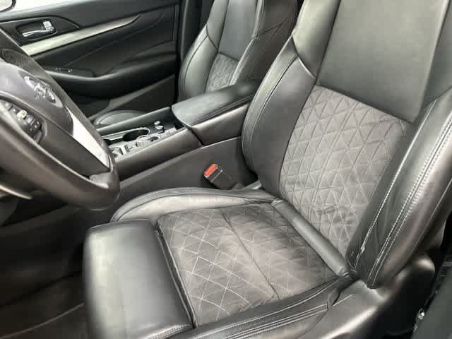 Used 2017 Nissan Maxima SR w/ Midnight Edition FWD image 10