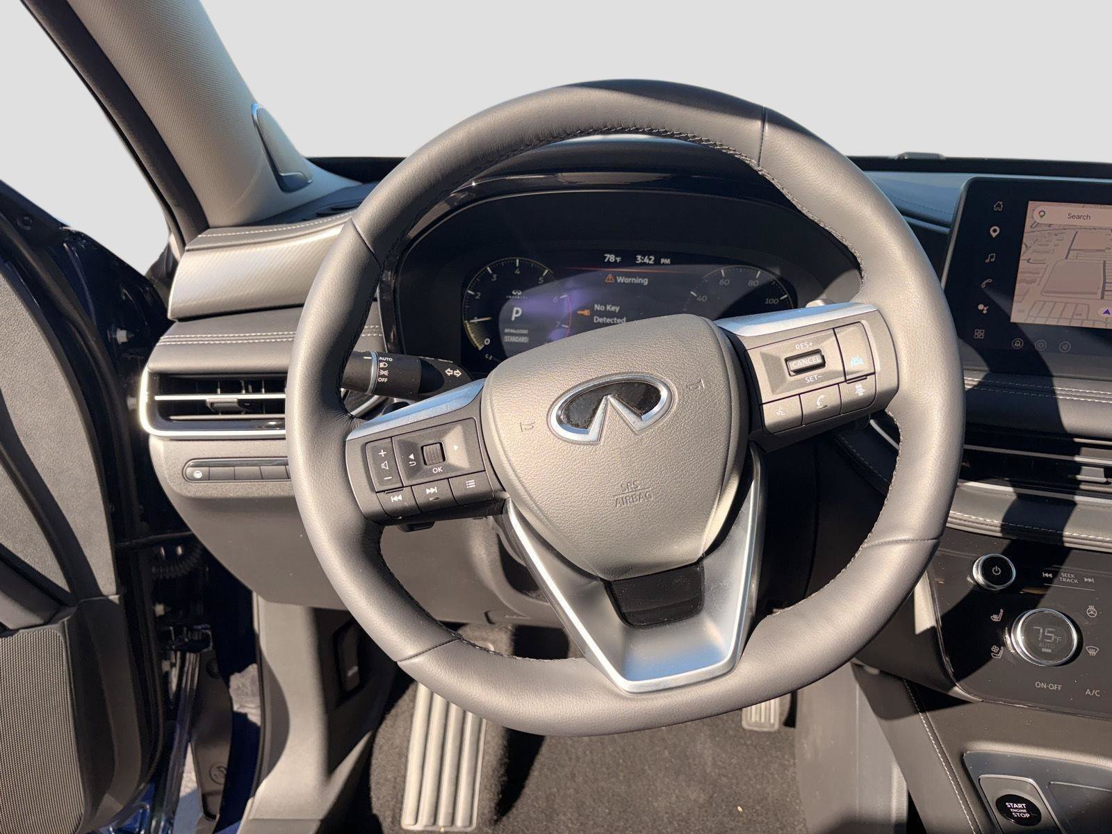 Used 2026 INFINITI QX60 Luxe w/ Cargo Package FWD image 14