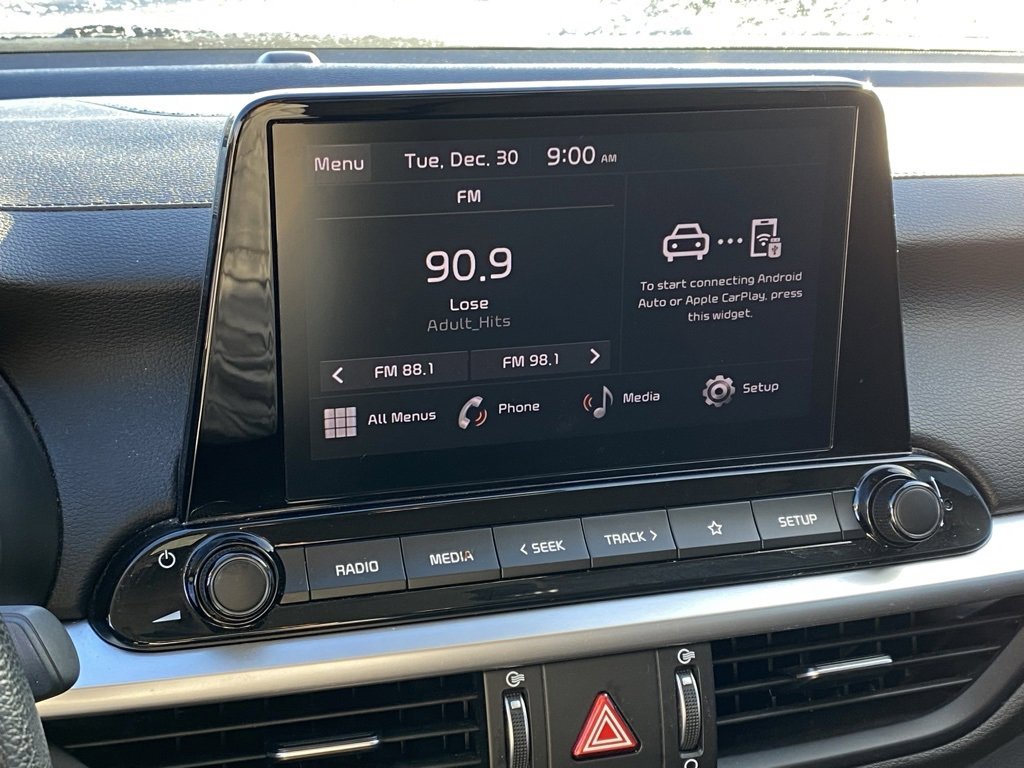 Used 2024 Kia Forte LXS w/ LXS Technology Package image 15