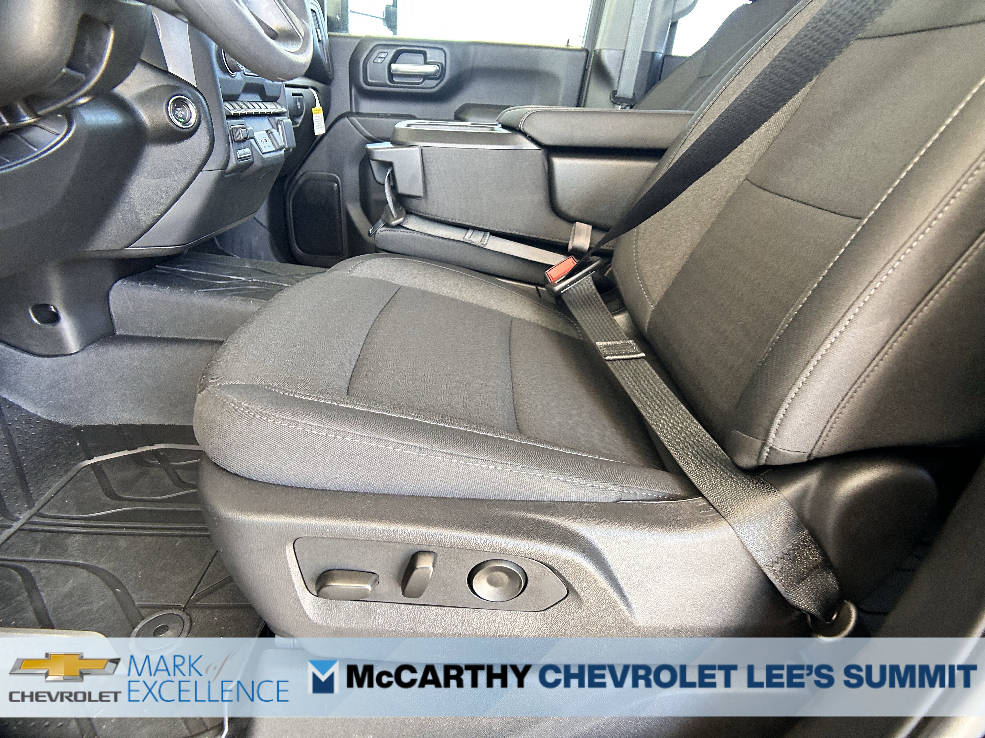 New 2026 Chevrolet Silverado 2500 Custom w/ Custom Value Package image 25