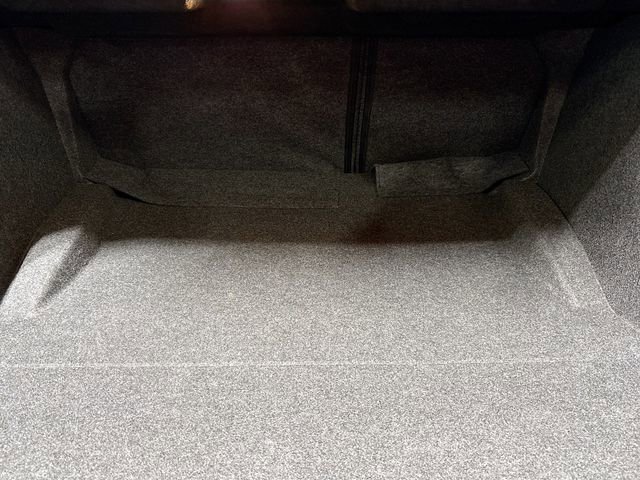 Used 2016 Dodge Challenger SRT Hellcat image 28