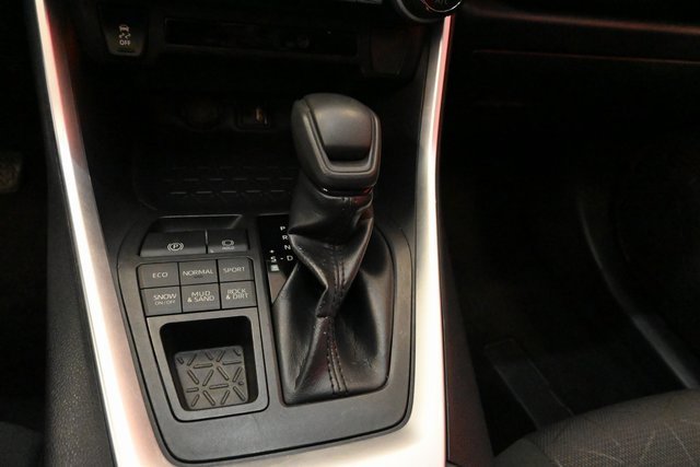 Certified 2019 Toyota RAV4 XLE image 10