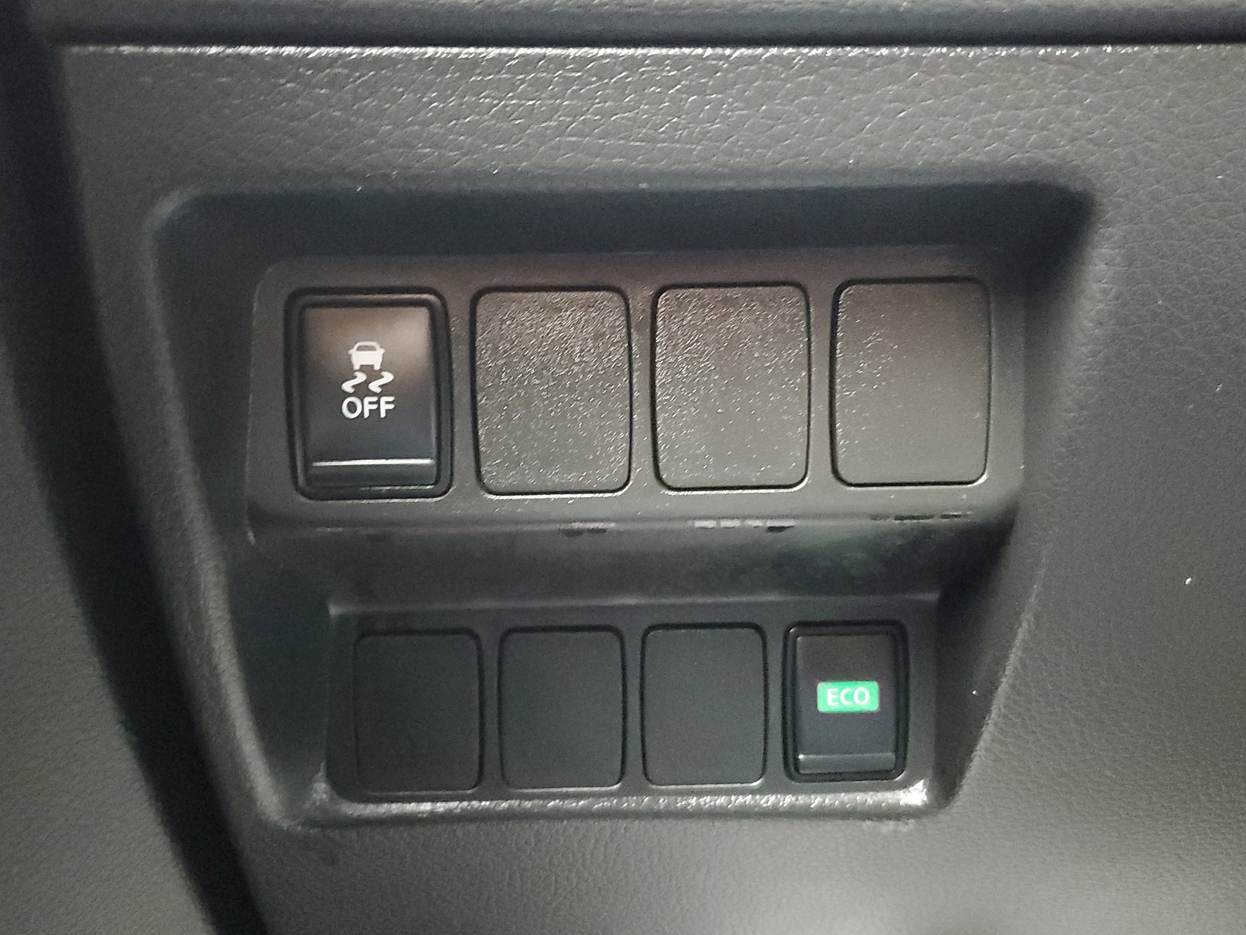 Used 2019 Nissan Rogue Sport S w/ Appearance Package image 29