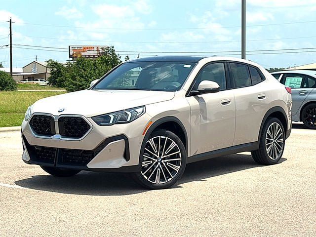 New 2026 BMW X2 xDrive28i w/ Technology Package AWD/4WD image 31