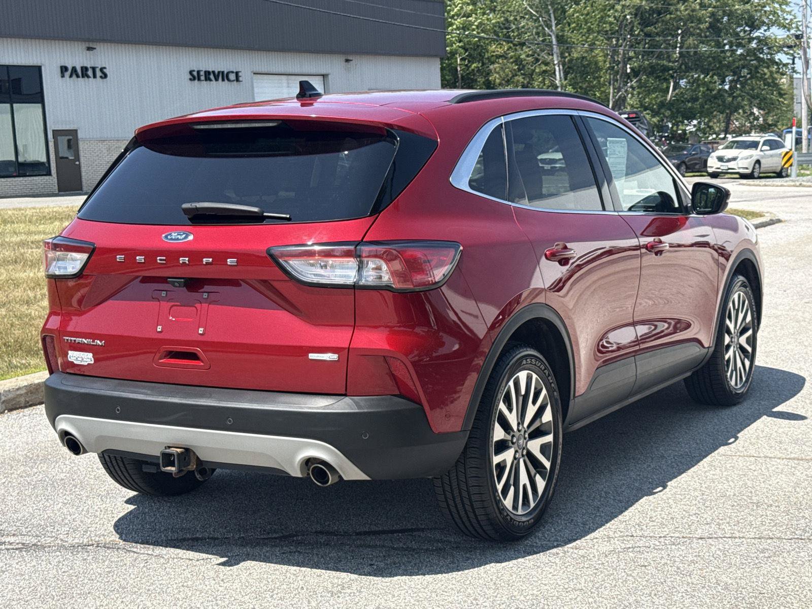 Used 2020 Ford Escape Titanium AWD/4WD image 10