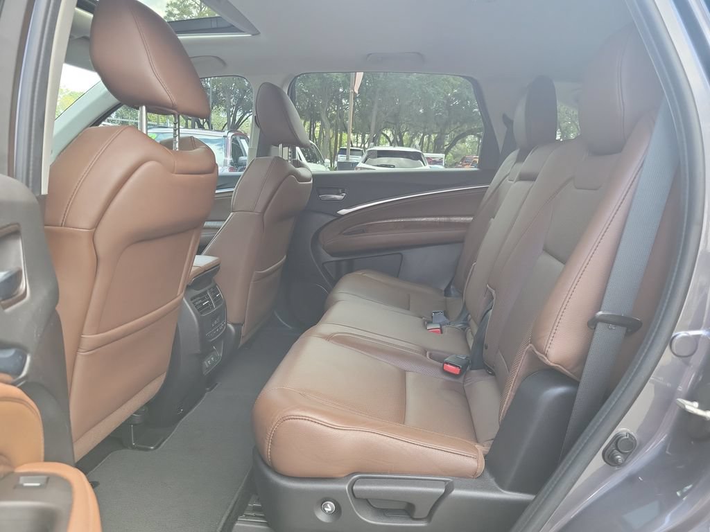 Used 2020 Acura MDX w/ Technology Package AWD/4WD image 16