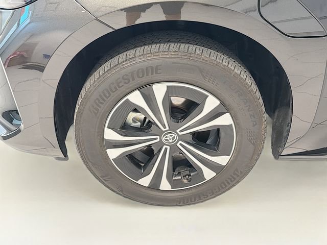 Certified 2024 Toyota bZ4X FWD image 23