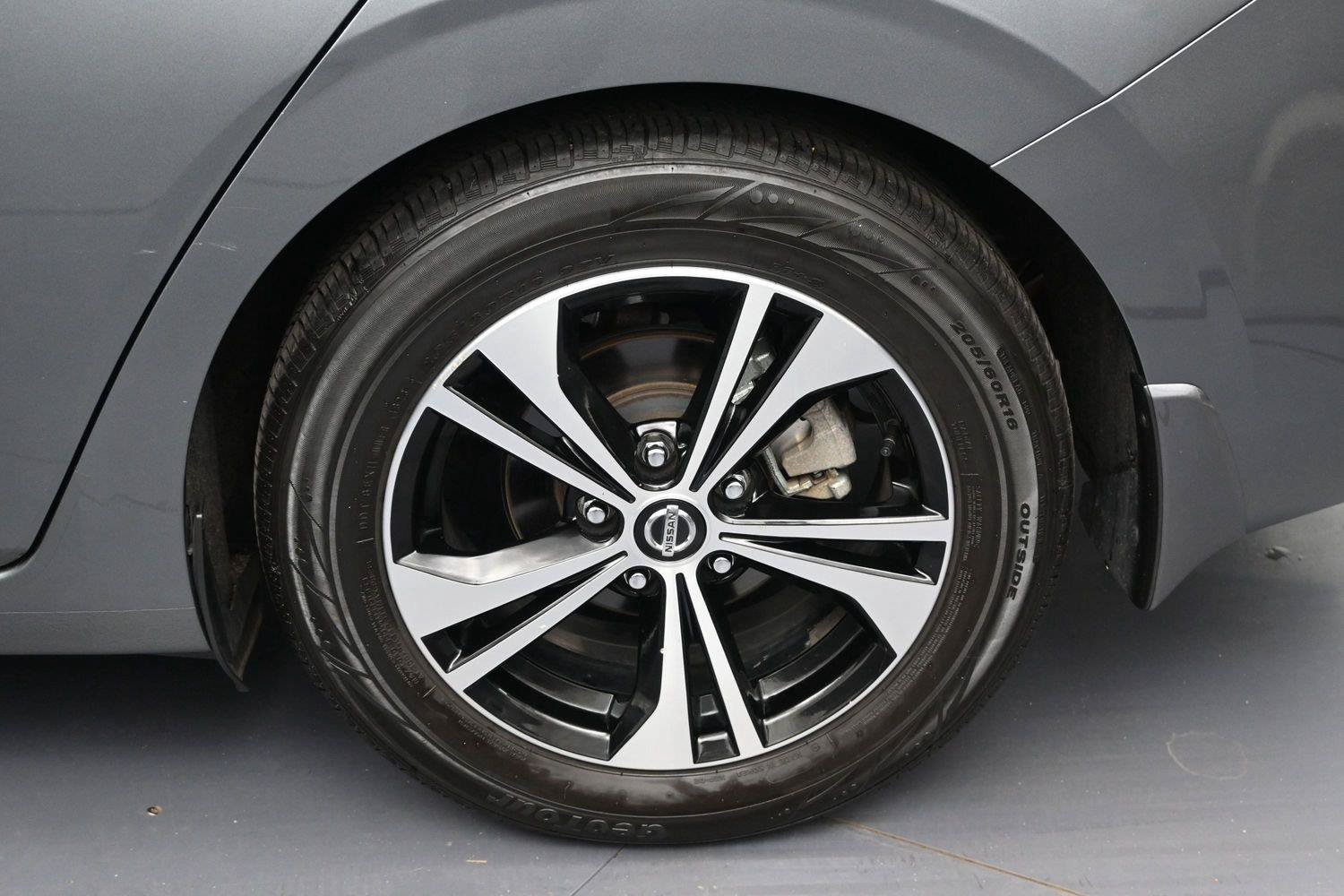 Used 2022 Nissan Sentra SV w/ All-Weather Package FWD image 12