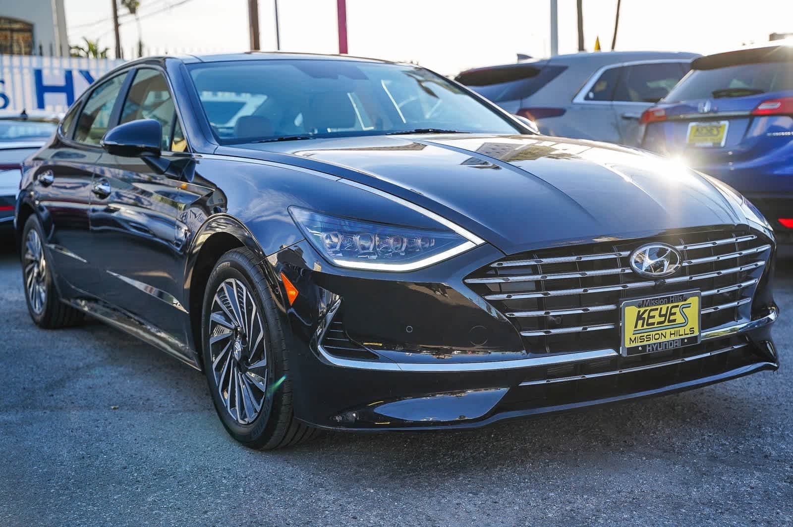 Certified 2023 Hyundai Sonata Limited image 3