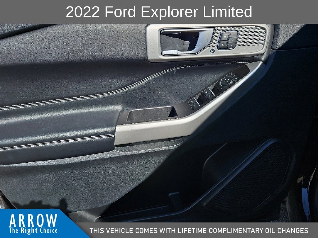 Used 2022 Ford Explorer Limited w/ Equipment Group 301A RWD image 21