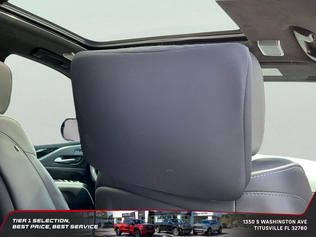 Used 2024 Cadillac Escalade V w/ LPO, ONYX Package AWD/4WD image 17