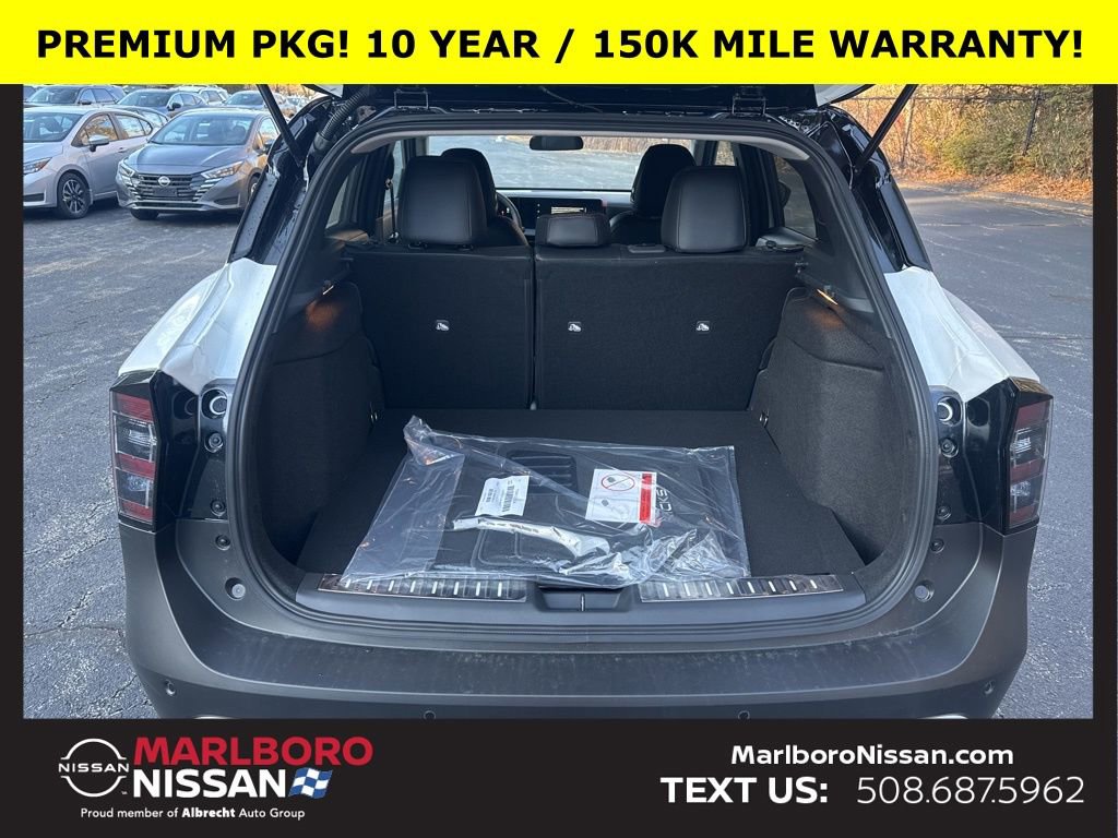 New 2026 Nissan Kicks SR w/ SR Premium Package image 13