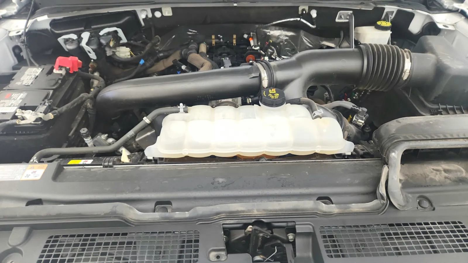 Used 2024 Ford Expedition Limited image 20