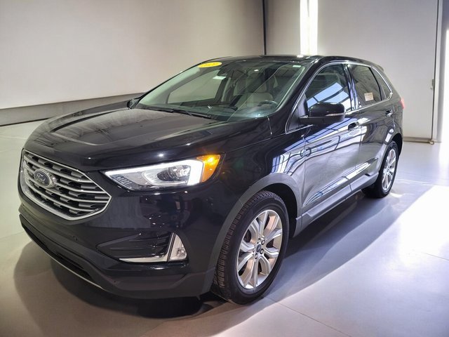 Used 2021 Ford Edge Titanium image 18