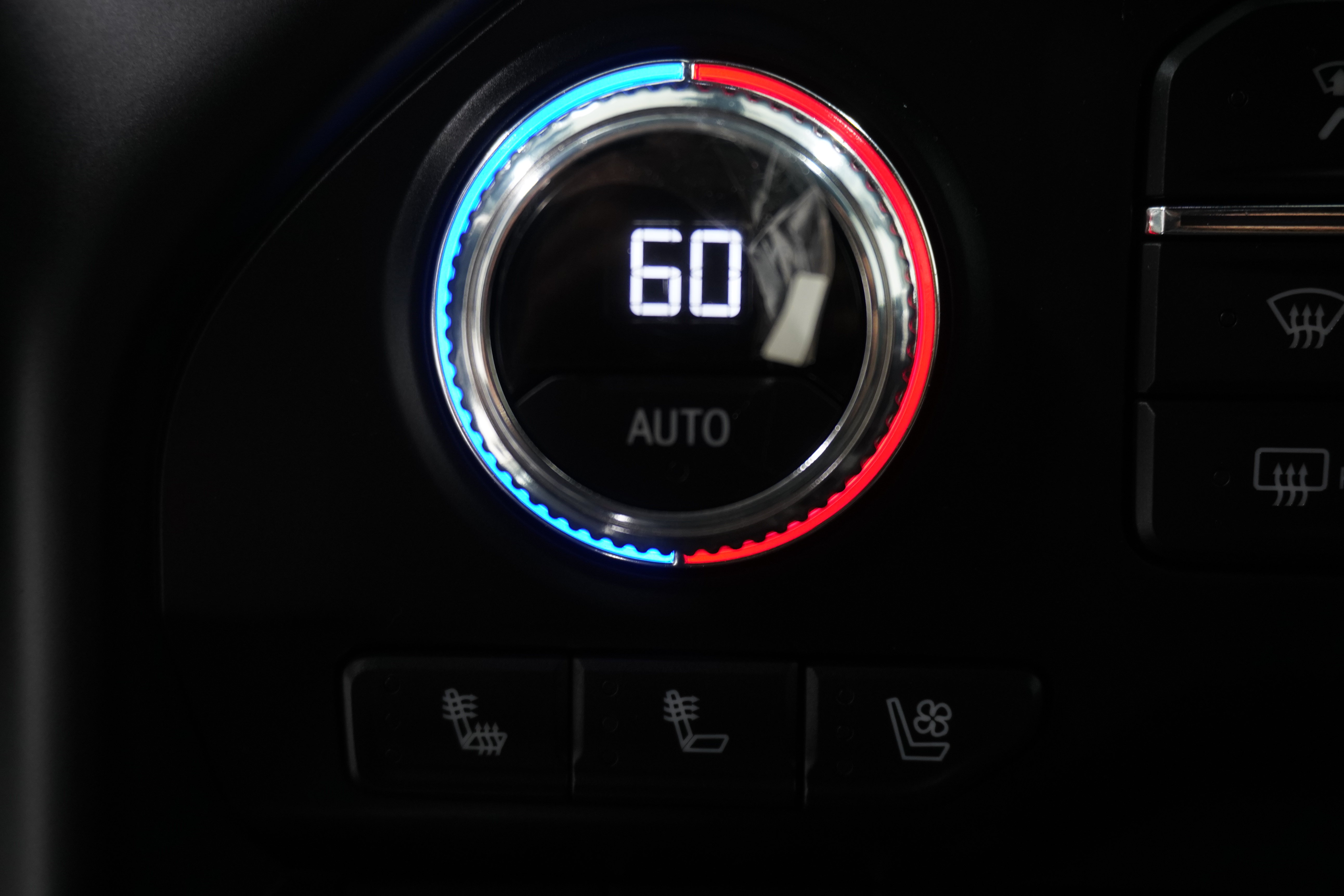 Used 2022 GMC Sierra 2500 AT4 w/ AT4 Premium Plus Package AWD/4WD image 33