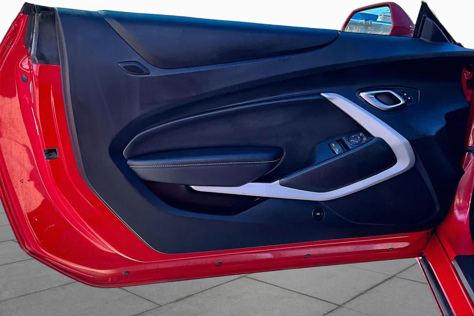 Used 2022 Chevrolet Camaro LT RWD image 20