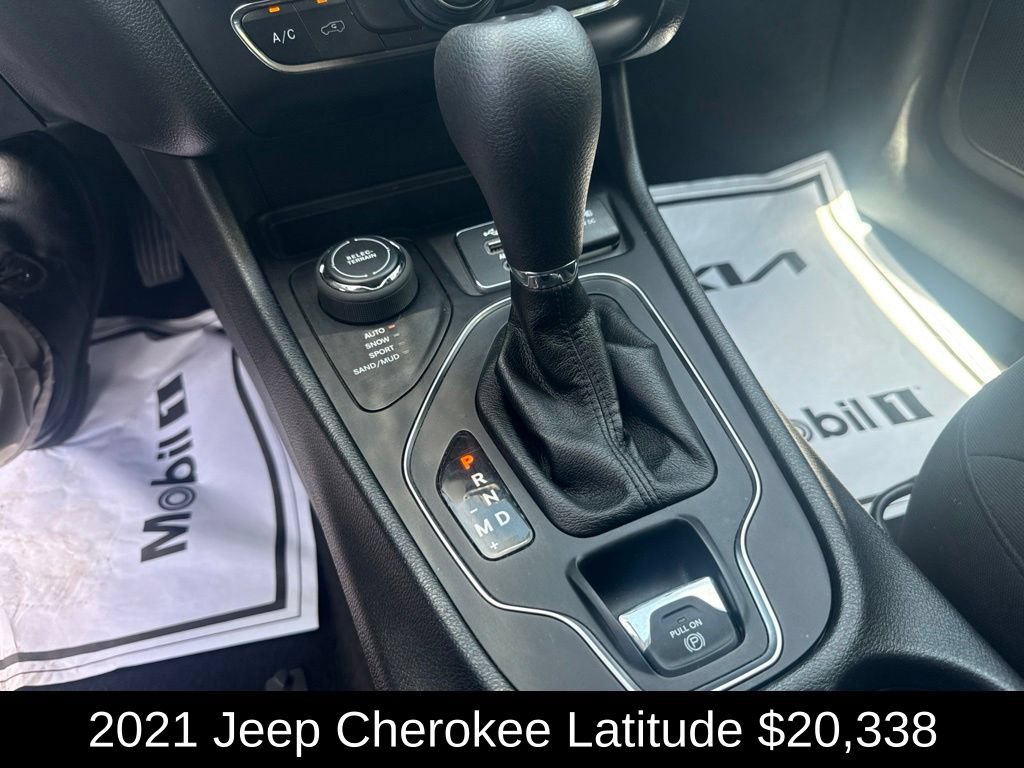 Used 2021 Jeep Cherokee Latitude w/ Mobile Office Group AWD/4WD image 26