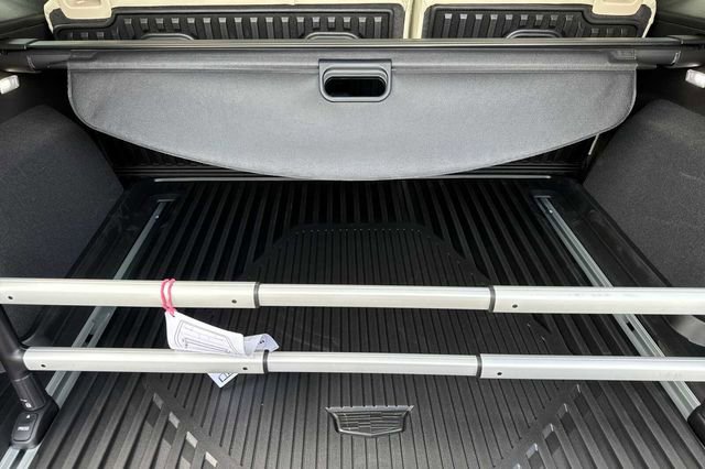 New 2026 Cadillac XT5 Sportv w/ LPO, Floor Liner Package image 15