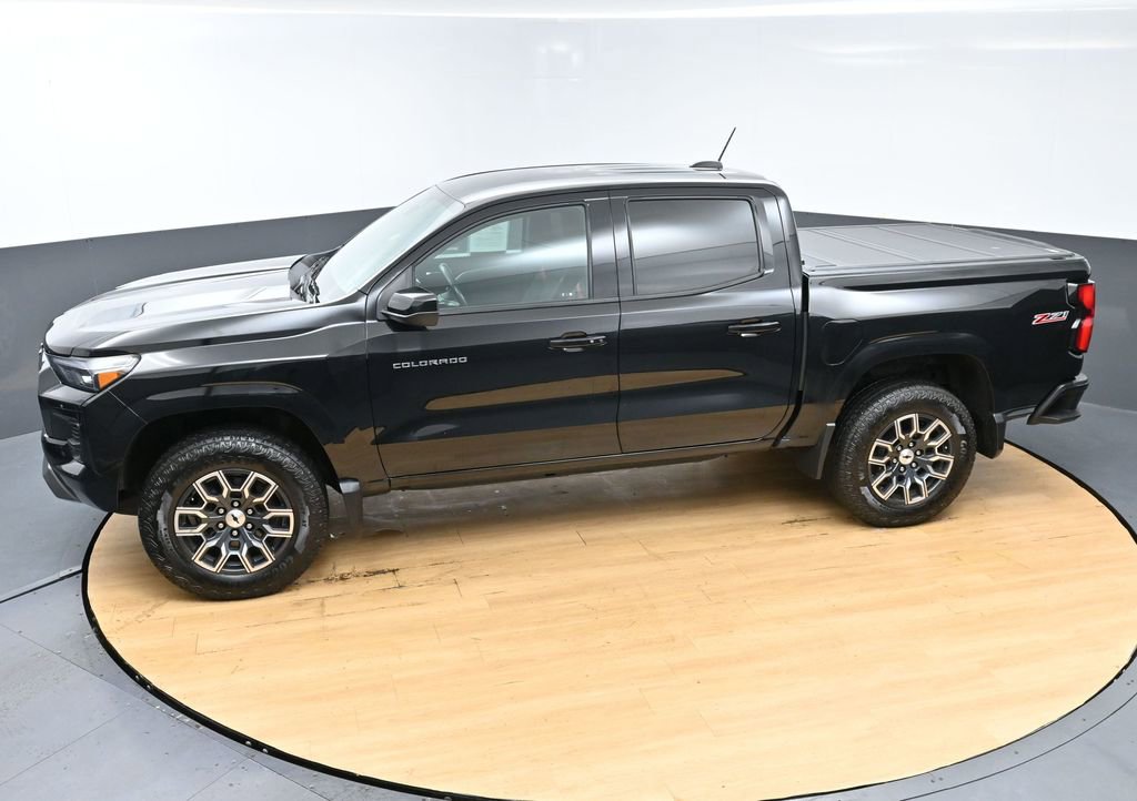 Used 2023 Chevrolet Colorado Z71 w/ Z71 Convenience Package 2 AWD/4WD image 47