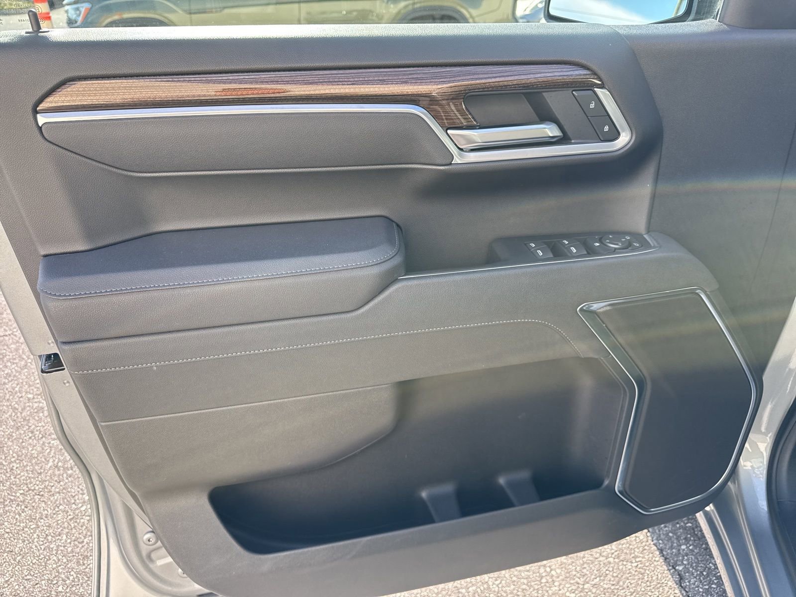 Used 2025 Chevrolet Silverado 1500 LT w/ All Star Edition Plus image 19