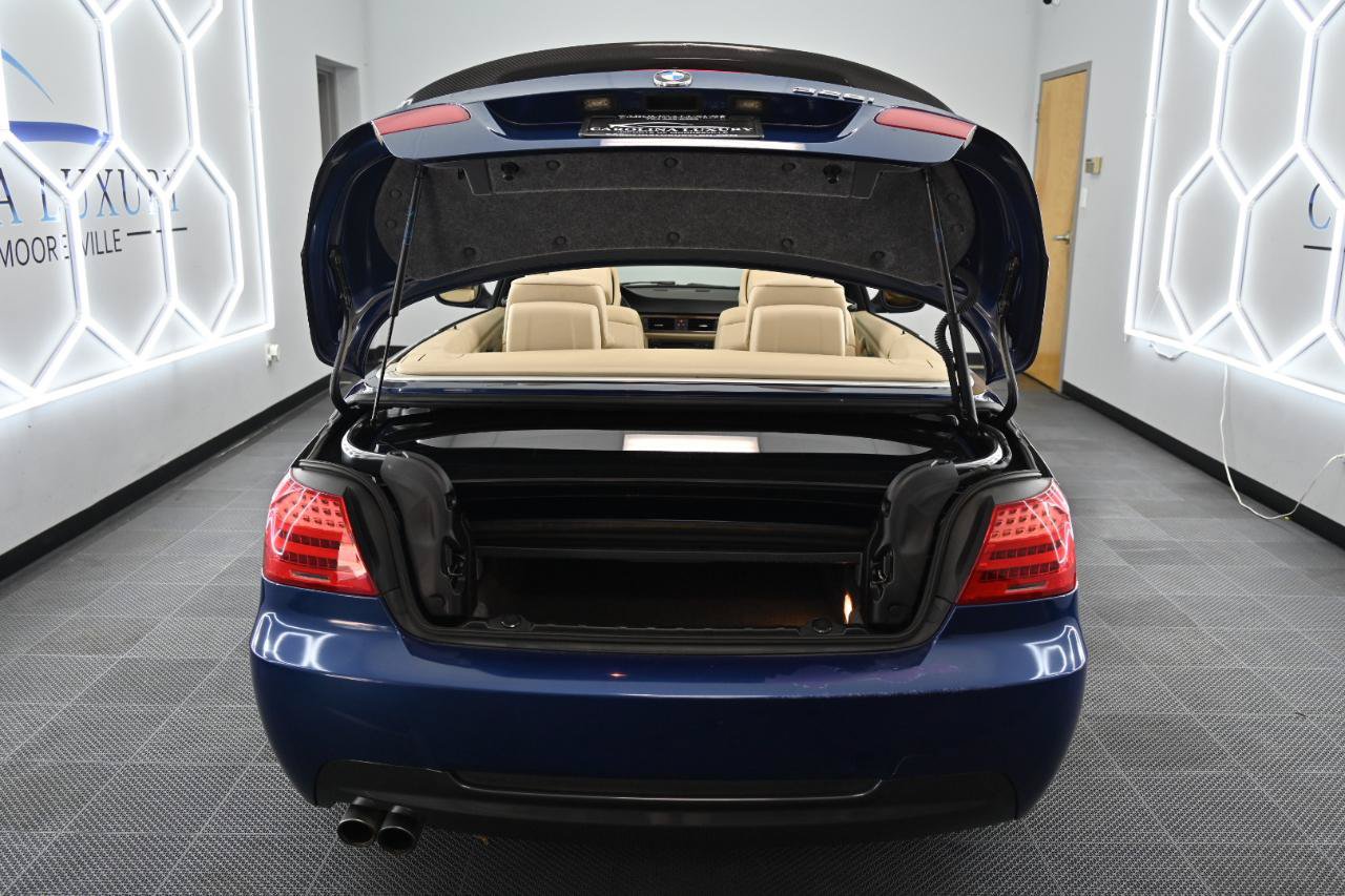 Used 2012 BMW 328i Convertible RWD image 36