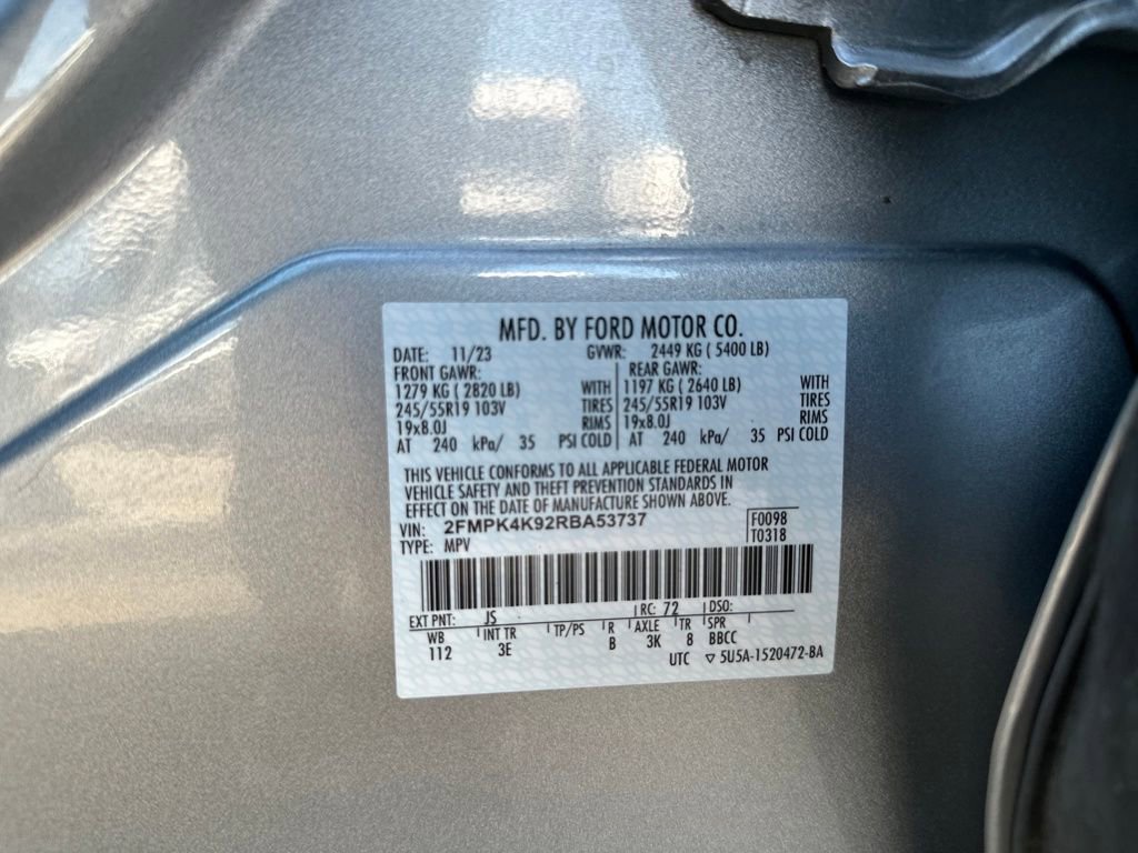 Used 2024 Ford Edge Titanium image 7