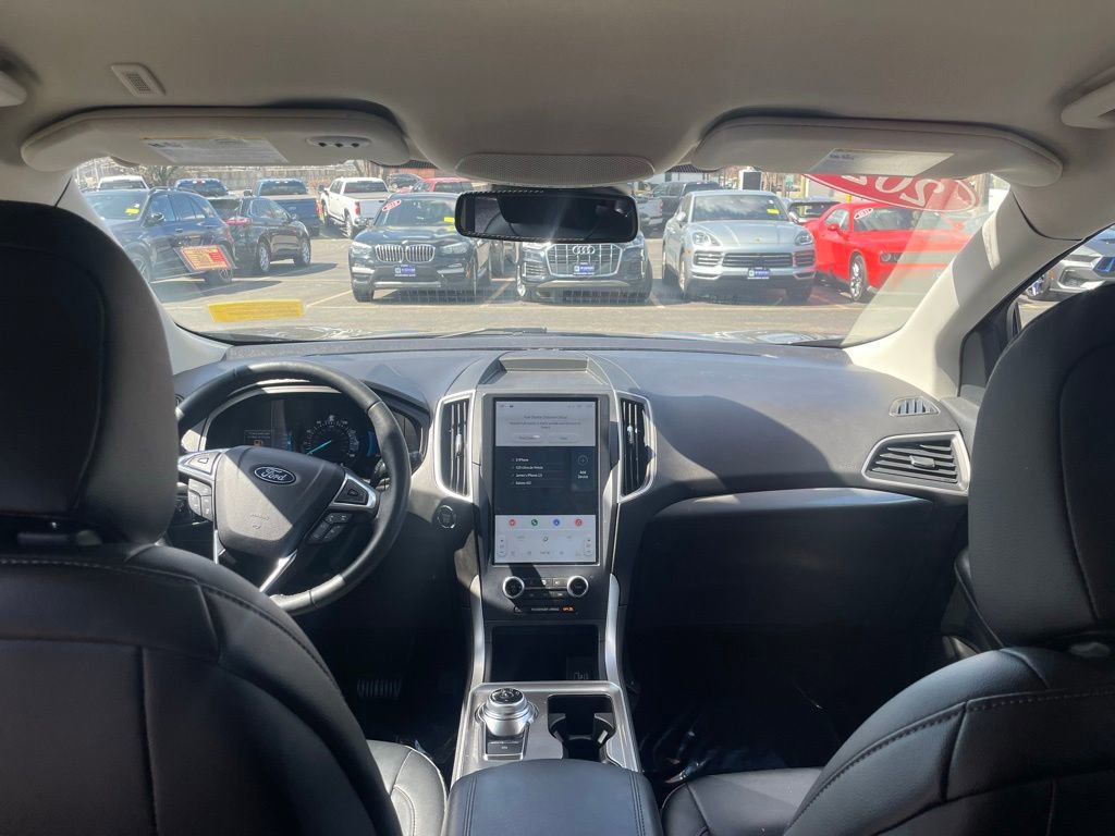 Used 2023 Ford Edge SEL w/ Convenience Package image 11