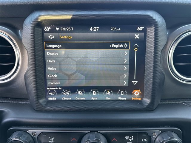 Used 2020 Jeep Gladiator Overland image 29