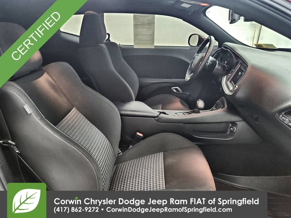 Used 2022 Dodge Challenger R/T w/ Shaker Package RWD image 32