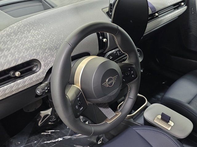 Used 2025 MINI Cooper S image 12