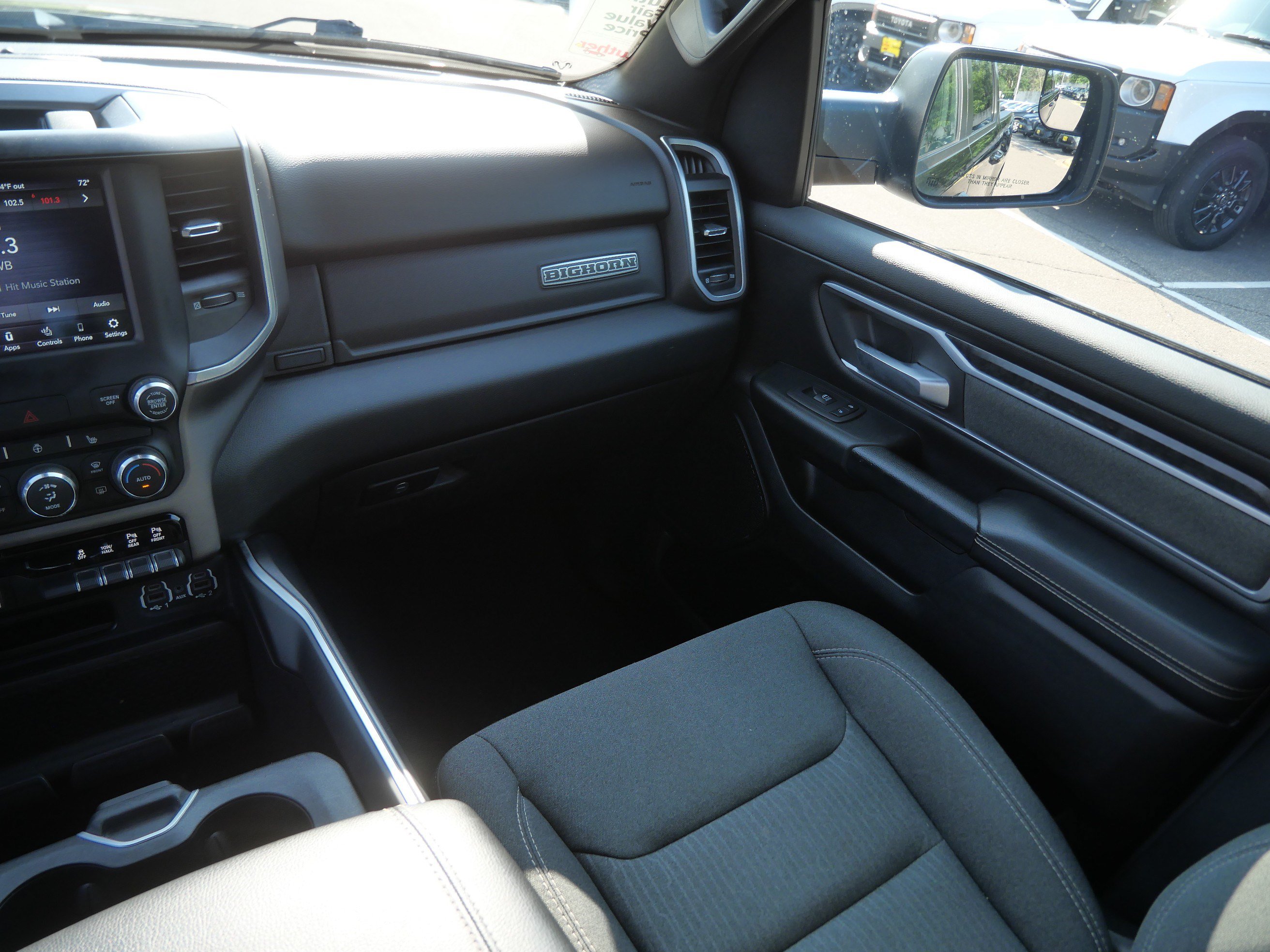 Used 2021 RAM 1500 Big Horn AWD/4WD image 11
