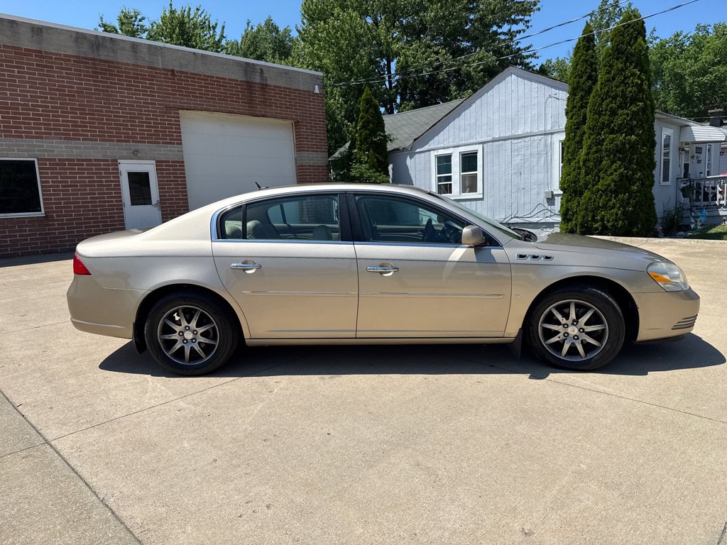 Used 2006 Buick Lucerne CXL w/ Luxury Package FWD image 4