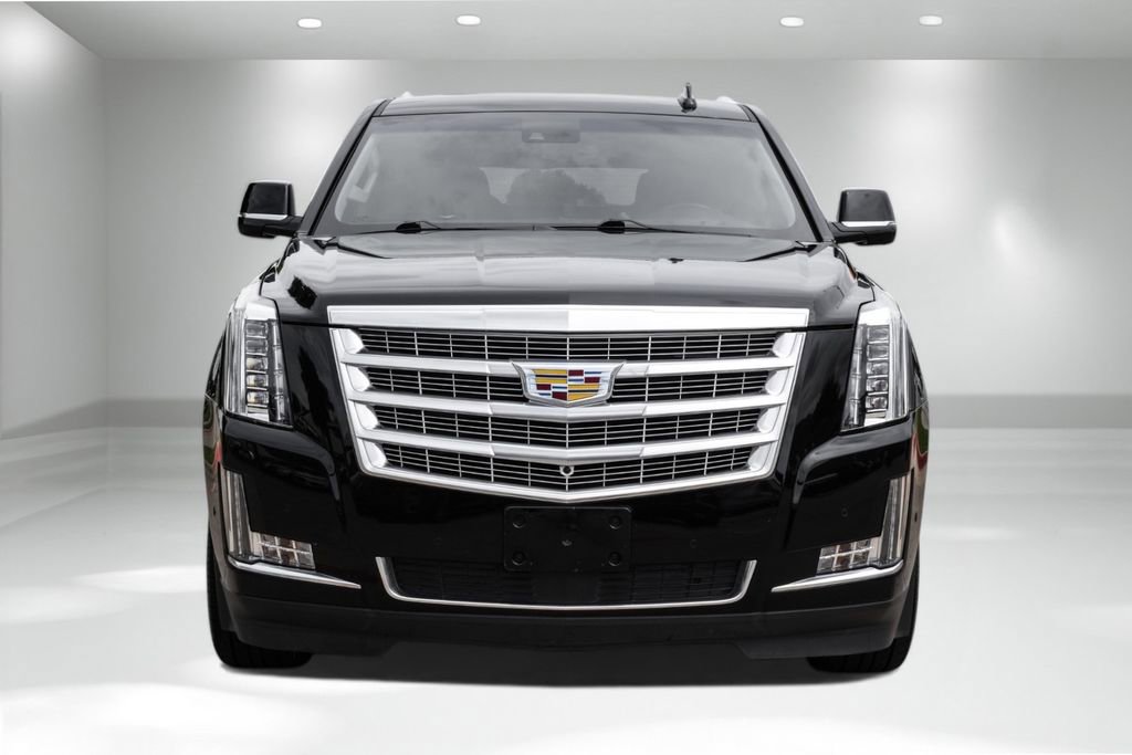 Used 2019 Cadillac Escalade Premium Luxury w/ LPO, Radiant Package RWD image 5