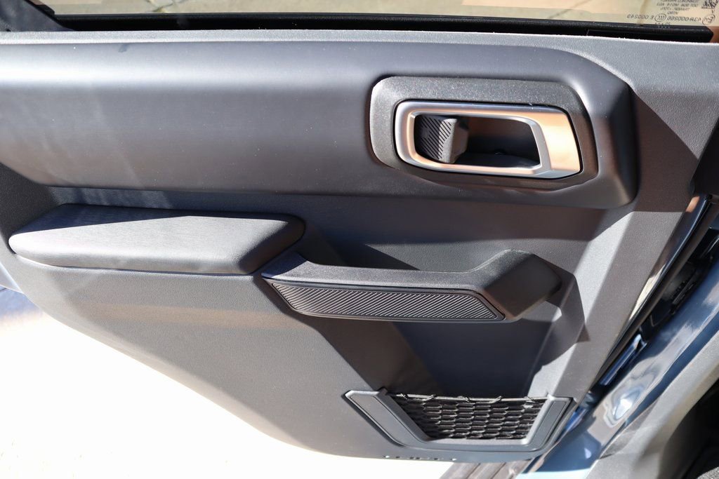 New 2025 Ford Bronco Outer Banks image 17