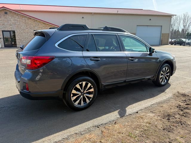 Used 2015 Subaru Outback 2.5i Limited AWD/4WD image 4