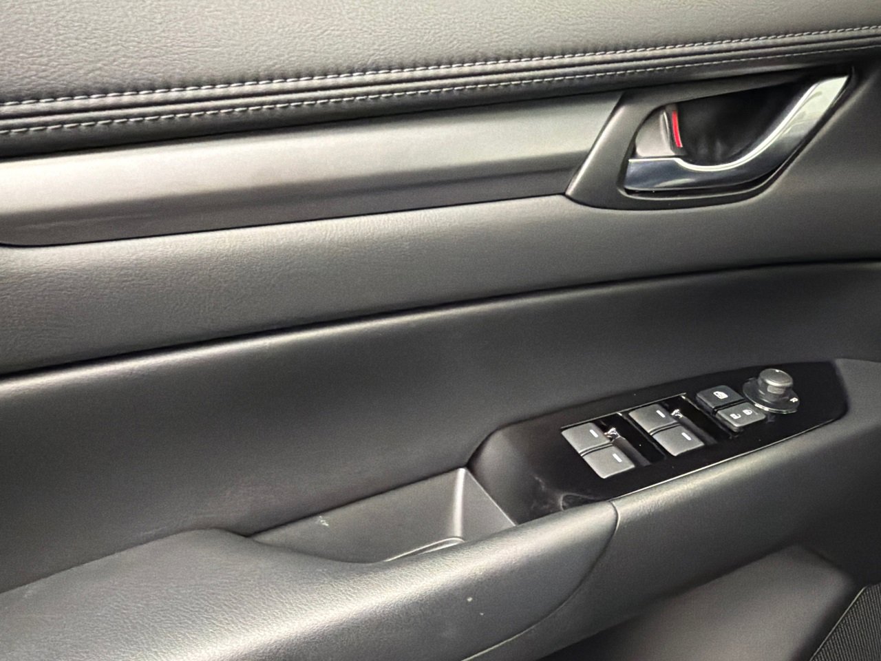 Certified 2025 MAZDA CX-5 AWD 2.5 S w/ Preferred Package image 33