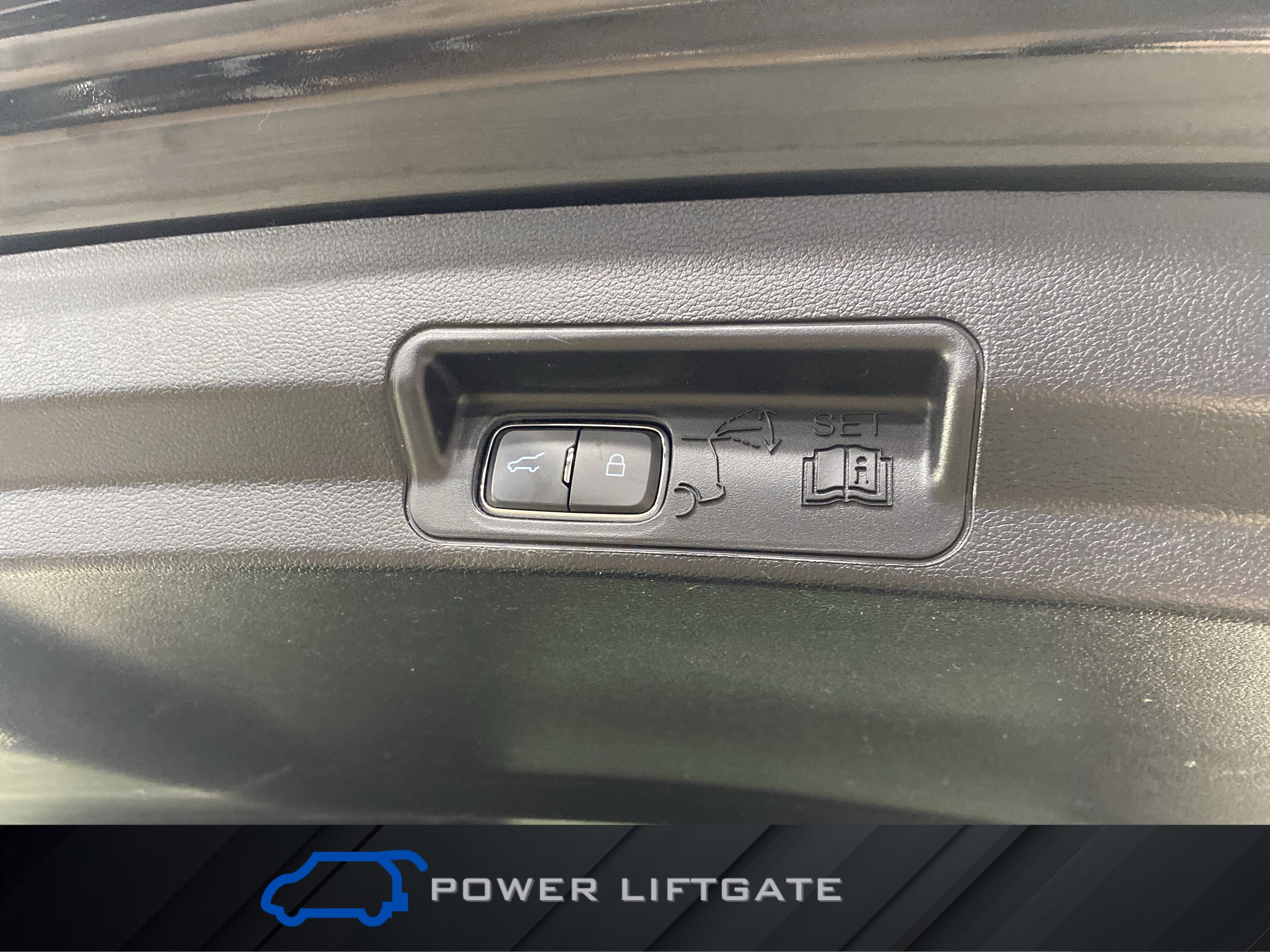 Used 2021 Ford Explorer XLT w/ Equipment Group 202A image 35