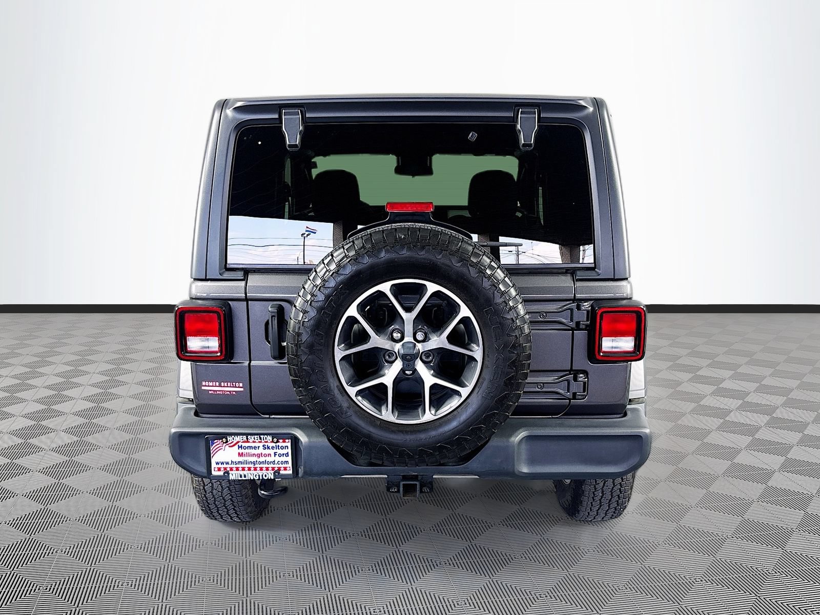 Used 2024 Jeep Wrangler Sport AWD/4WD image 6