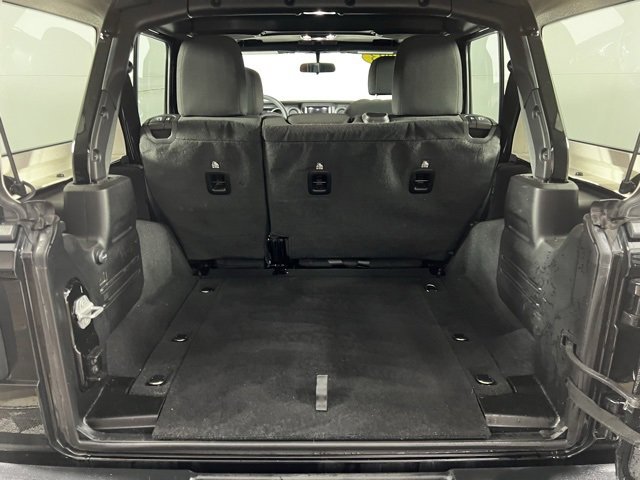 Used 2023 Jeep Wrangler Willys image 19