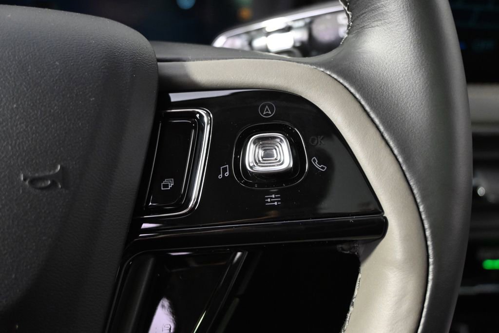 New 2026 Lincoln Corsair Reserve w/ Jet Appearance Package AWD/4WD image 36