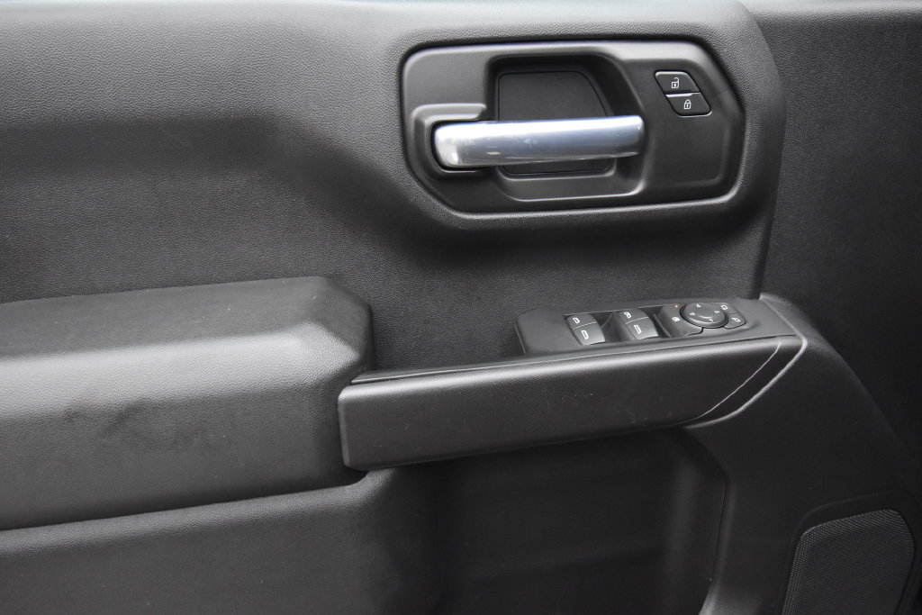 Used 2022 Chevrolet Silverado 1500 Custom Trail Boss w/ Midnight Edition AWD/4WD image 20