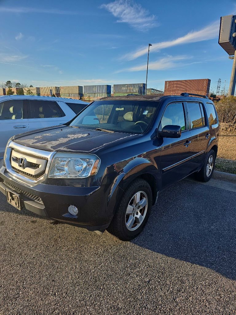 Used 2011 Honda Pilot EX image 1