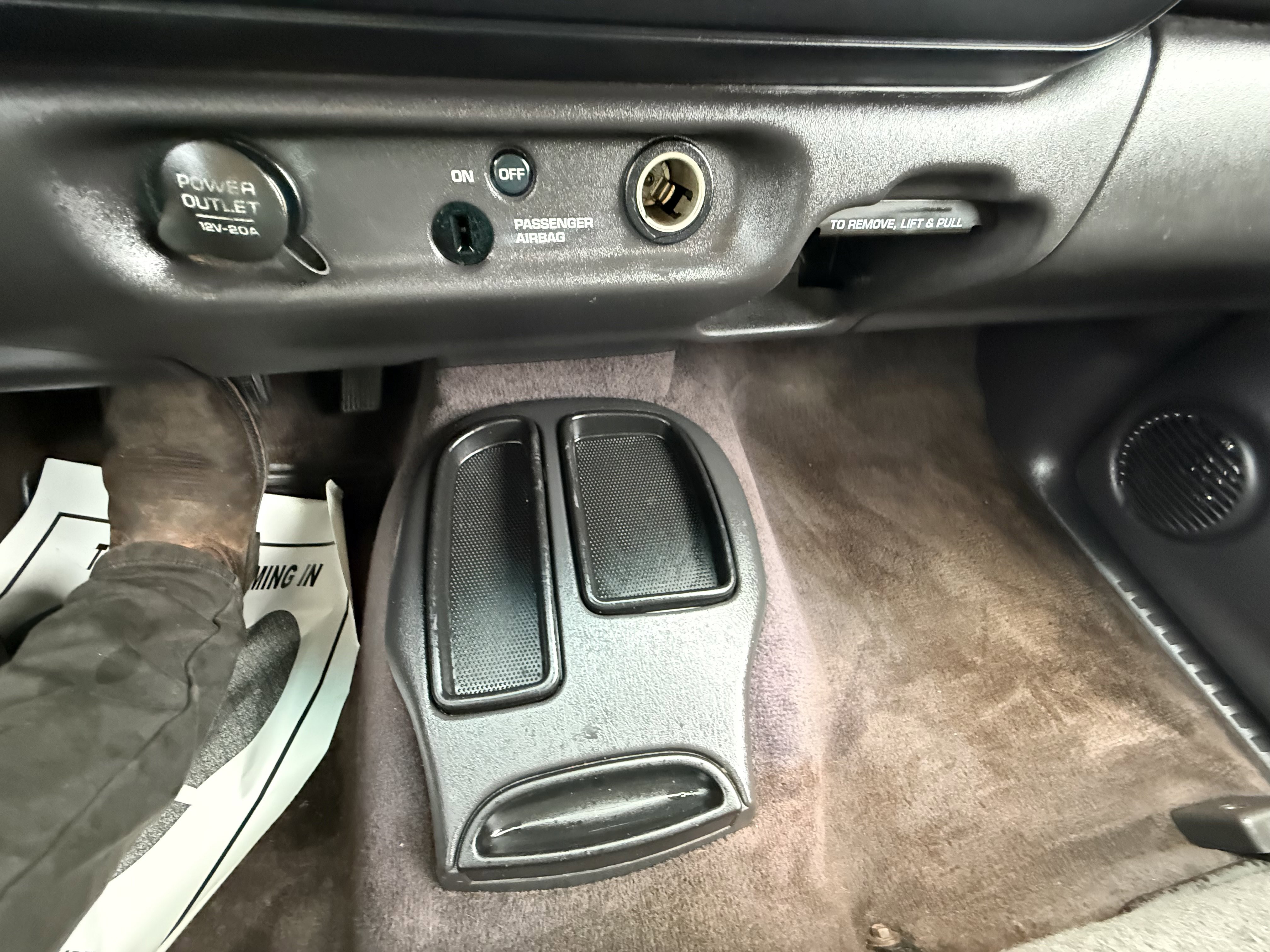 Used 2000 Dodge Dakota 2WD Club Cab image 22