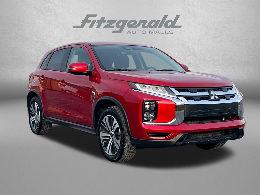 Used 2025 Mitsubishi Outlander Sport ES AWD/4WD image 1