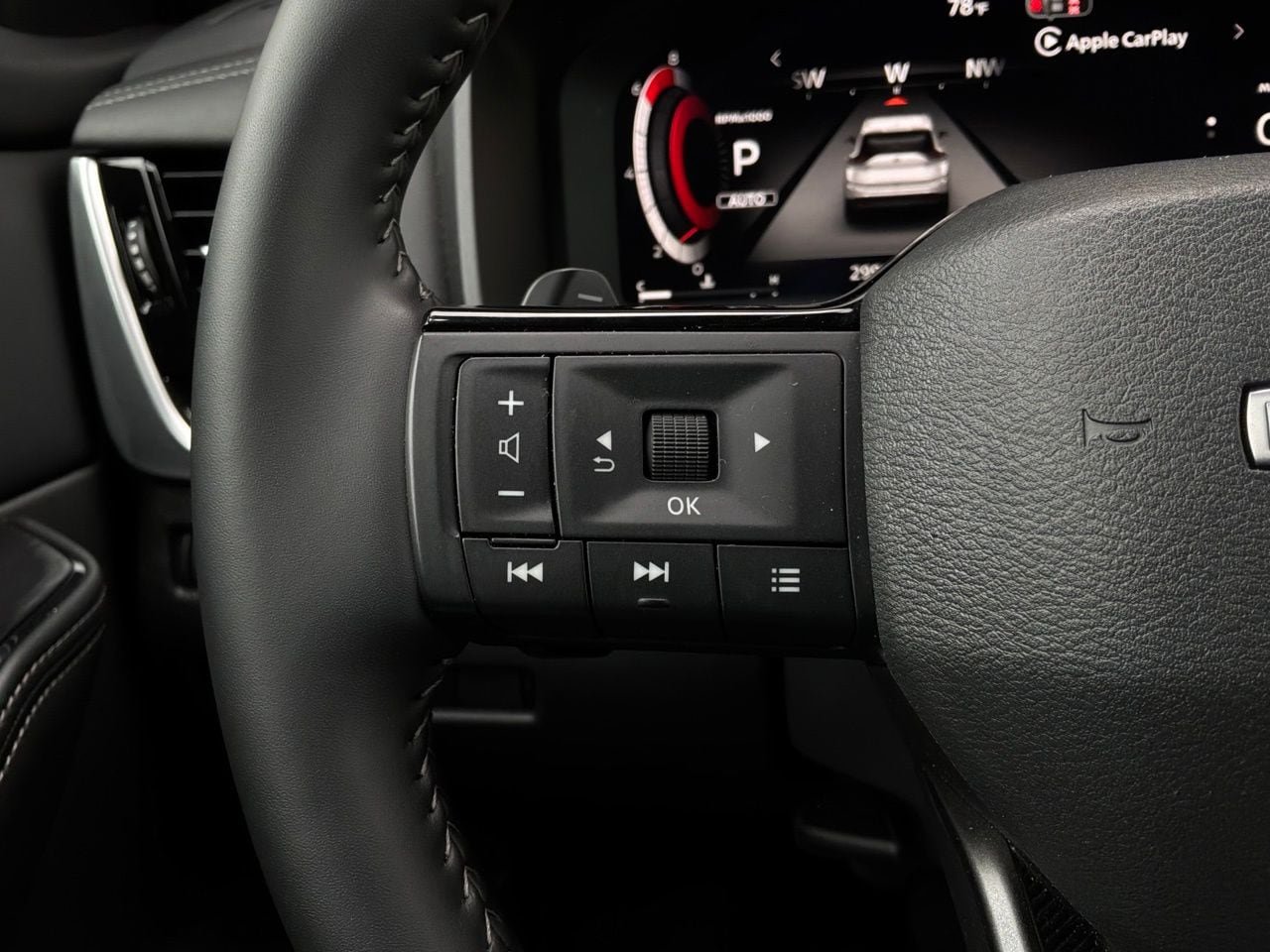 Used 2026 Nissan Rogue SL AWD/4WD image 36